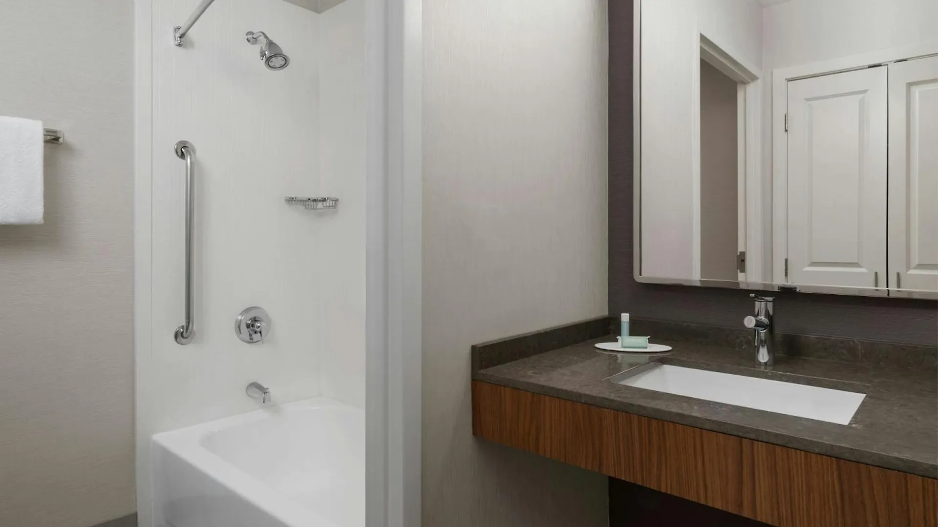 *** Hotel Courtyard Charlotte City Center United States