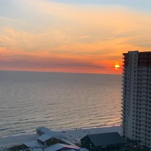 laketown-wharf-1717.panamacity-beachhotels.com/