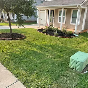 Oasis - Entire 10 Minutes From Uptown Charlotte, Nc Holiday home